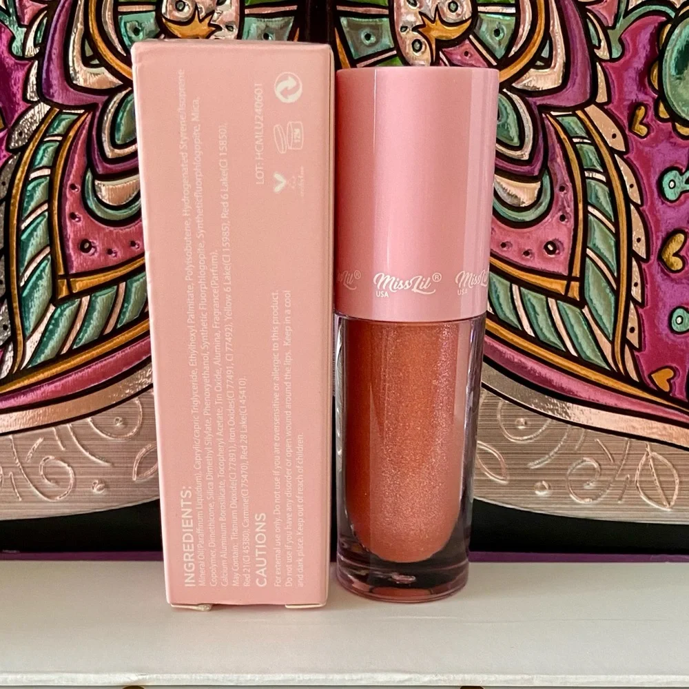 💎 Miss Lil USA BLOOM KISS SHIMMER LIP GLOSS in Shade BLUEBELL New In Box